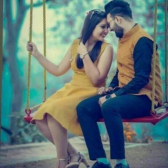 Cute WhatsApp DP For Couple